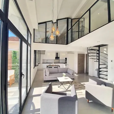 Unique D'architecte Apartment *